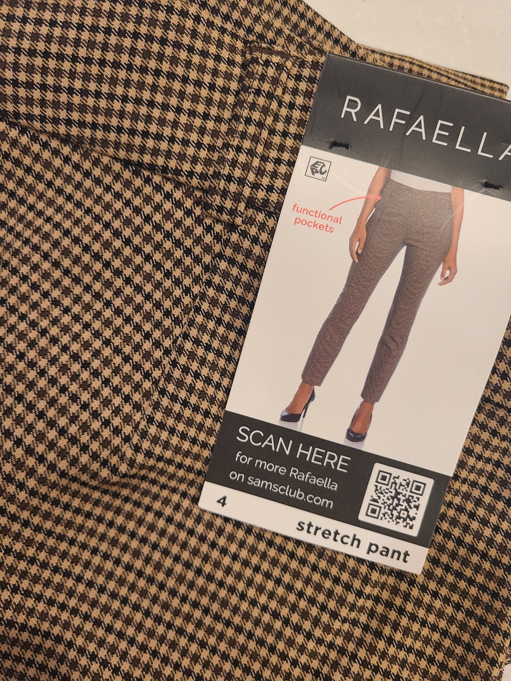 NWT: Rafaella Cropped Straight Pants - Picture 3 of 4